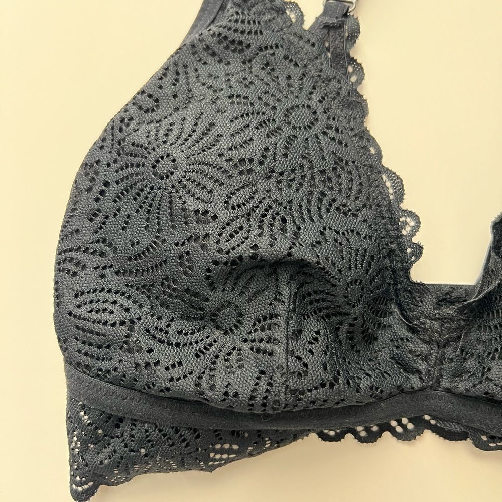Auden Black Lace Bralette - Picture 2 of 4